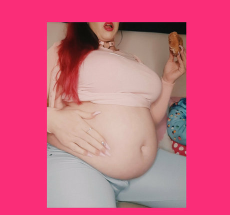 chubb1e bunn1e nudes actress pic