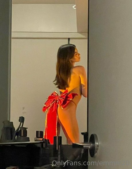 emmm20 hd pornstar pic
