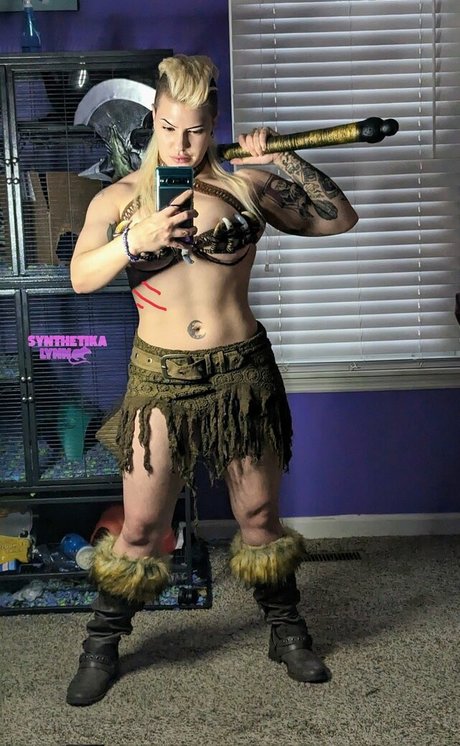Synthetika Lynn star nudes galleries