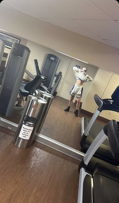 Jojo Siwa pornstar perfect image