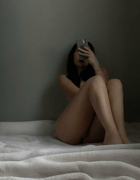 Solaraester star nude gallery