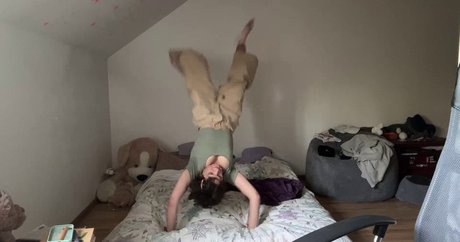 Sidneuke nude pornstar img