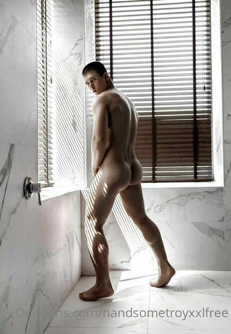 handsometroyxxlfree exclusive star images