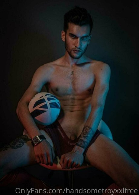 handsometroyxxlfree model nice galleries