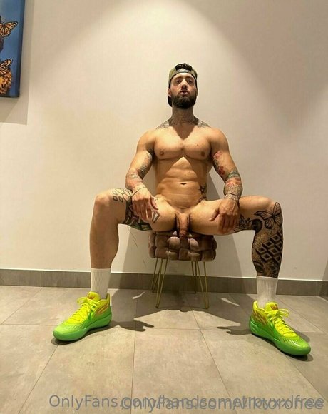 handsometroyxxlfree pornstar high quality img