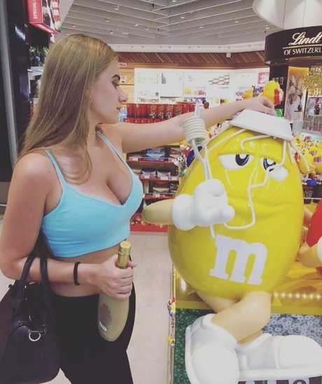 Anastasia Ticus star free pics