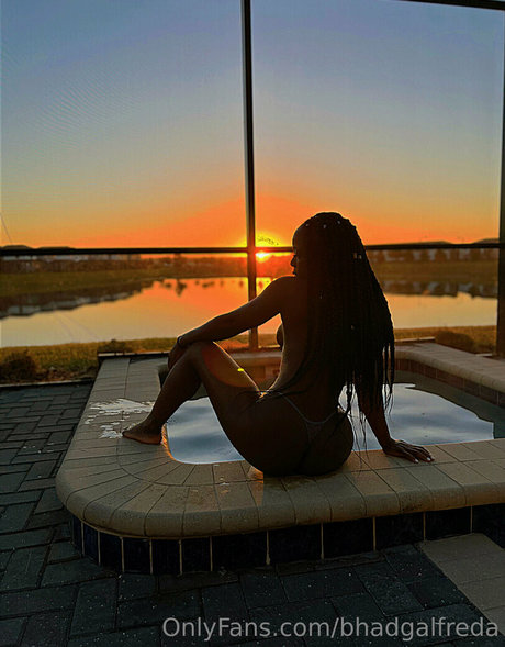 bhadgalfreda naked actress photos