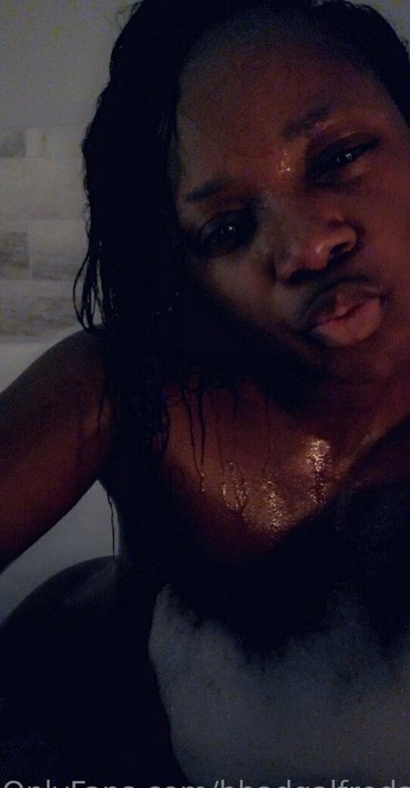 bhadgalfreda naked star gallery