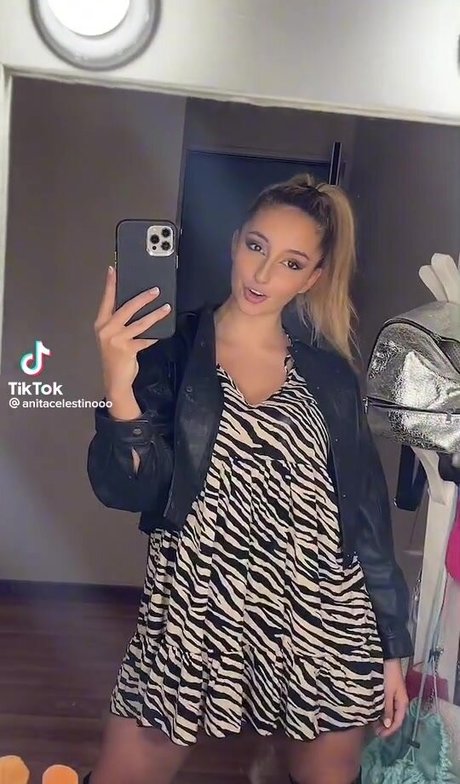 Anita Celestino model gallery