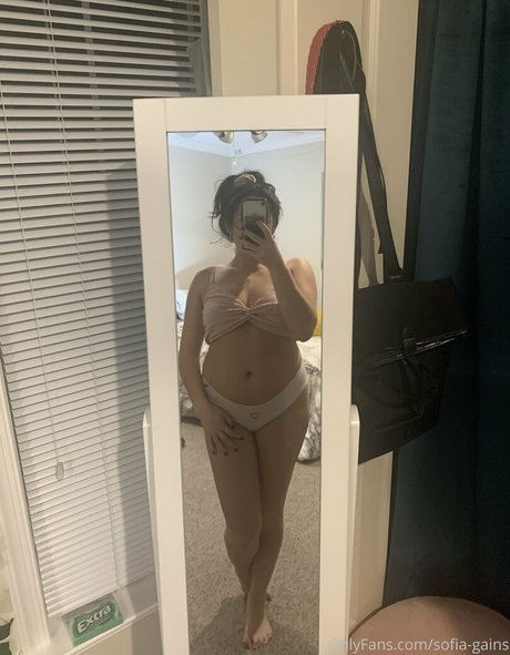 sofia gains star naked photo