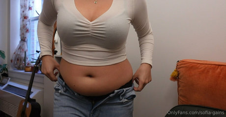 sofia gains model beautiful galleries