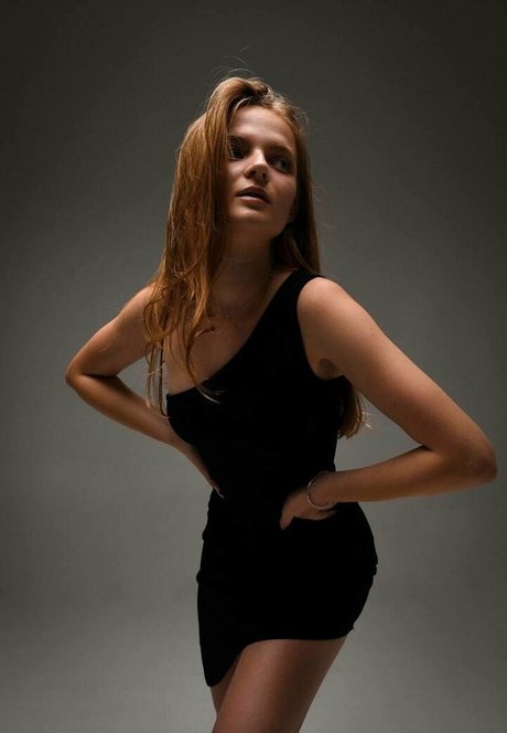 anastasiiiyaa hot model pics