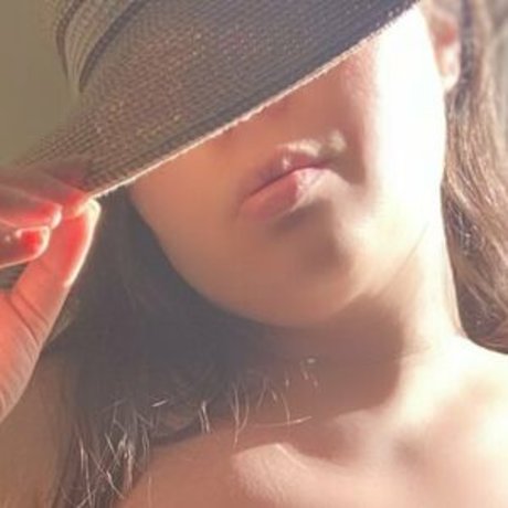 Nurse Eve star sex photo