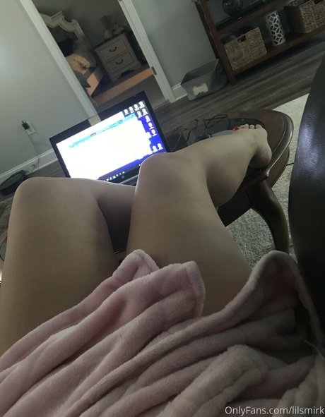 lilsmirk star art pic