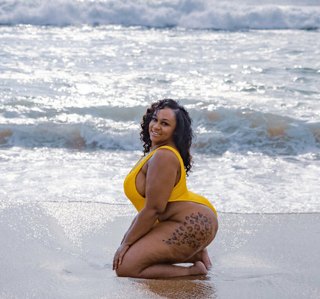 Faye Jackson pretty pornstar pics