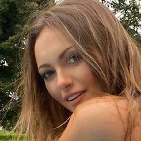 Luiza Sprusinska porn star images