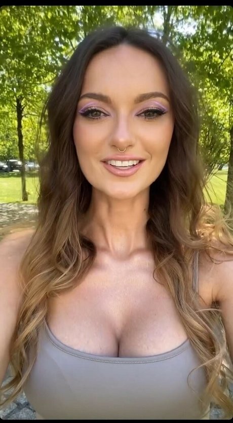 Luiza Sprusinska model high quality gallery