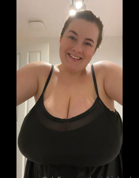 rosiebigboobs free actress picture