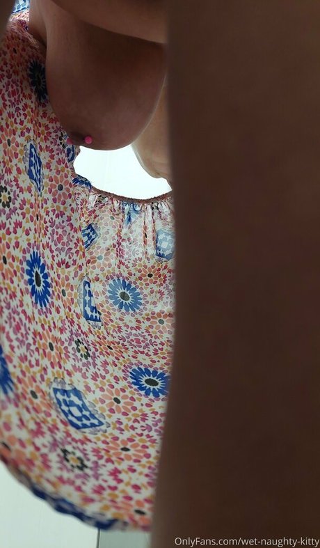 wet naughty kitty free star galleries