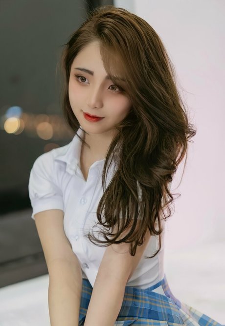 yuumeilyn erotic star archive