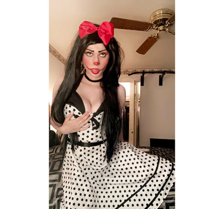 katehatesyouxo naked model picture