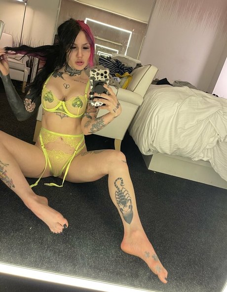 orylan pornstar nude img