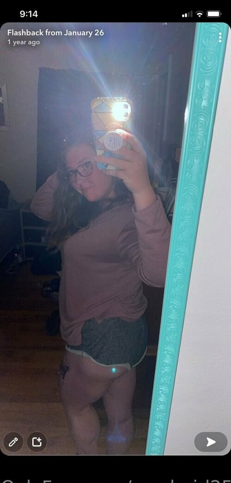 sarahgirl25 porn actress galleries