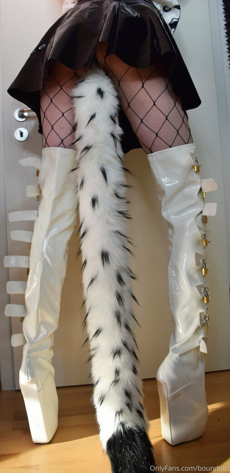 boundnici Profile pic