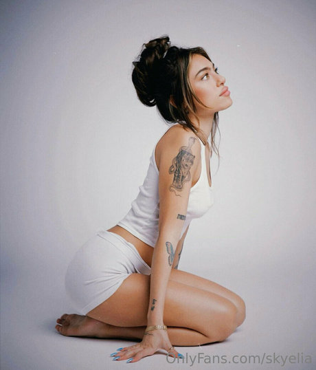 skyelia xxx star images