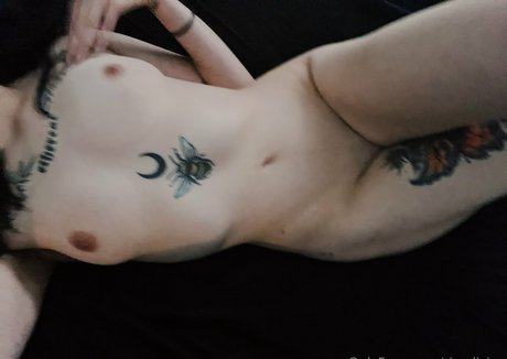 rinsdivine star nudes gallery