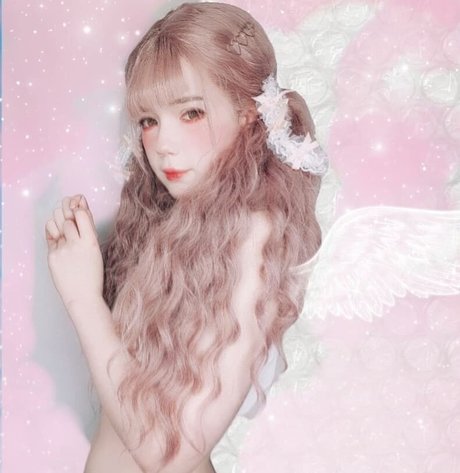 Tsuruko The Alien perfect model galleries