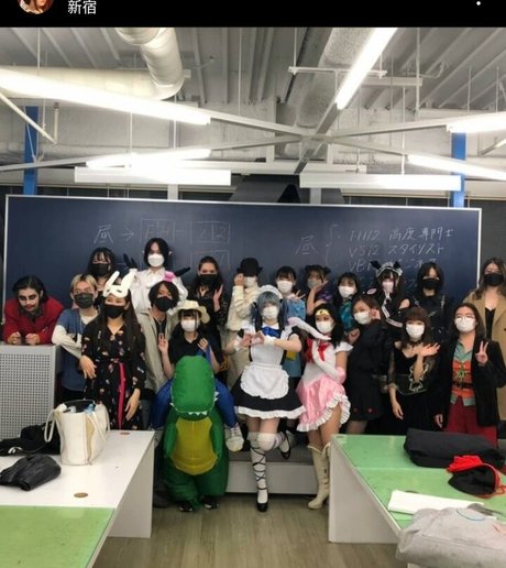 Tsuruko The Alien model hd picture