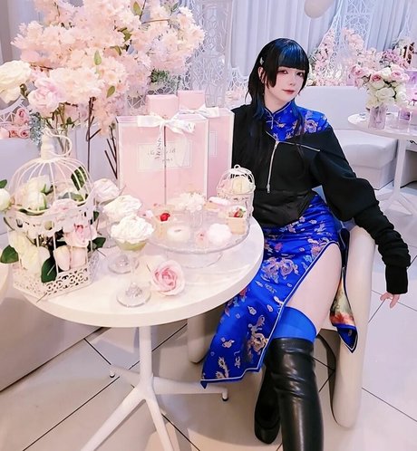 Tsuruko The Alien art pornstar pic