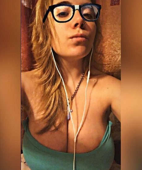 ladyzaray adult star photo