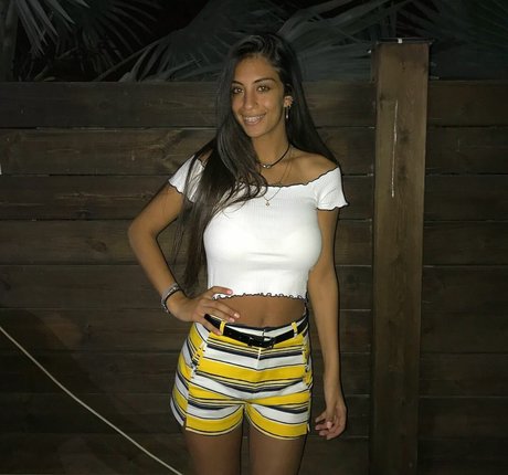 Shahar Halaf nude actress pictures