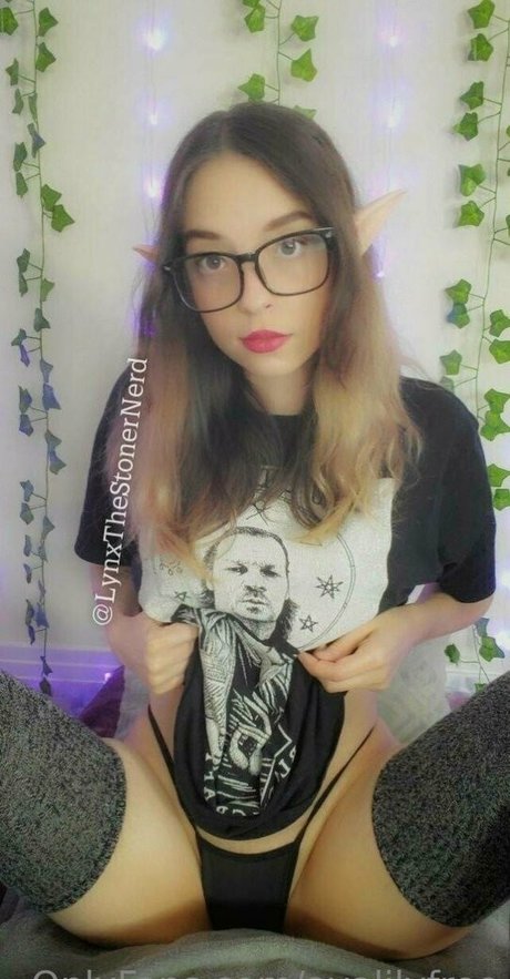 avalilyfree star hot galleries