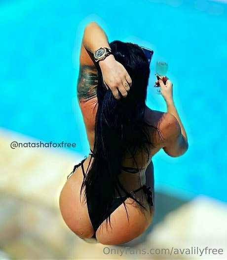 avalilyfree pornographic star picture