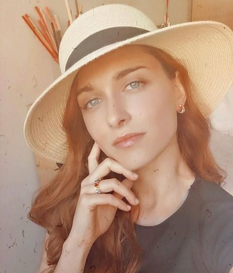 Silvia Mazzieri naked actress images