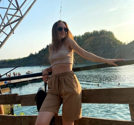 alena shuvaeva pornstar top pic