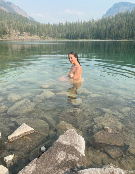 ElsiePear pornstar erotic pic