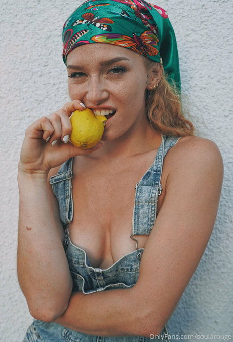 soularouge model pictures