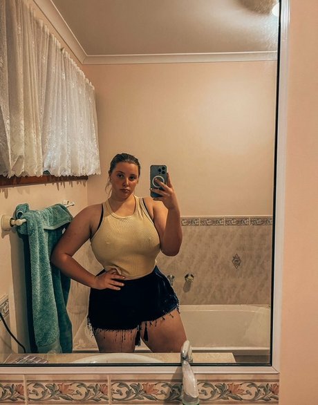 Caitlynmichelle1 model perfect images