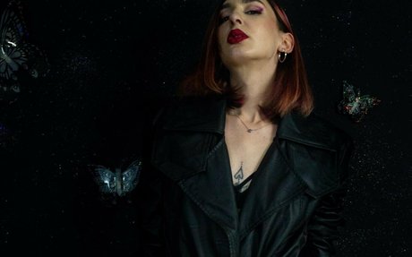 letisiablane sex star img