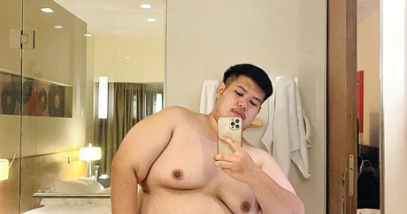 theearthkit model sexy image