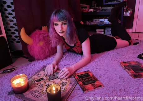 heartfirecams sexy model photo