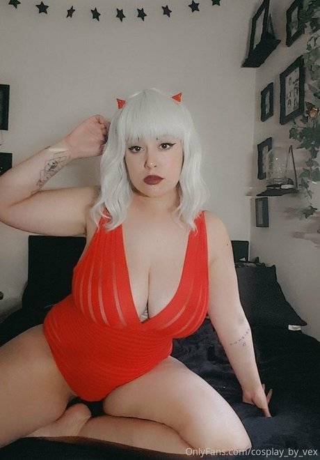 cosplay by vexx free model photo