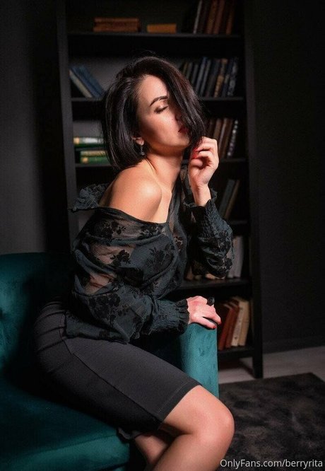 berryrita hot actress img