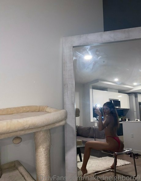 kendrathomas18 sexy model img