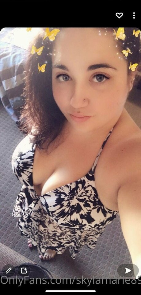 skylamarie89 pornographic actress picture