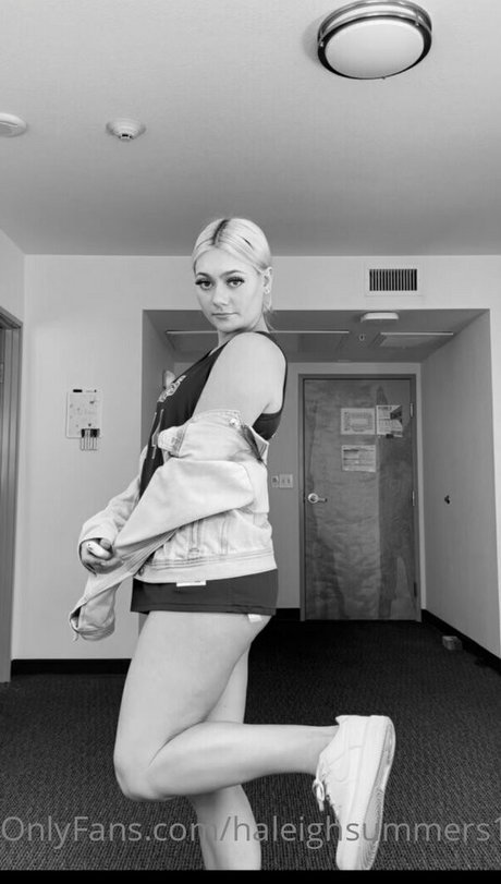 haleighsummers18 beautiful pornstar image